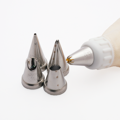 Piping Bag with Nozzle Set,1 Reusable Piping Bag with 5 Cake Icing Nozzle Set